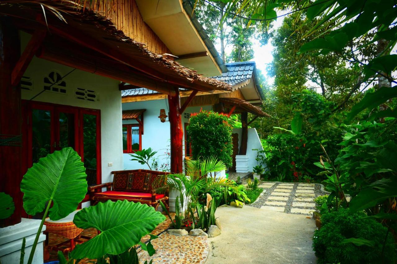 Sumatra Orangutan Discovery Villa Bukit Lawang Bagian luar foto